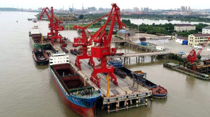 集安概述露天料场港口封闭问题的实行方法